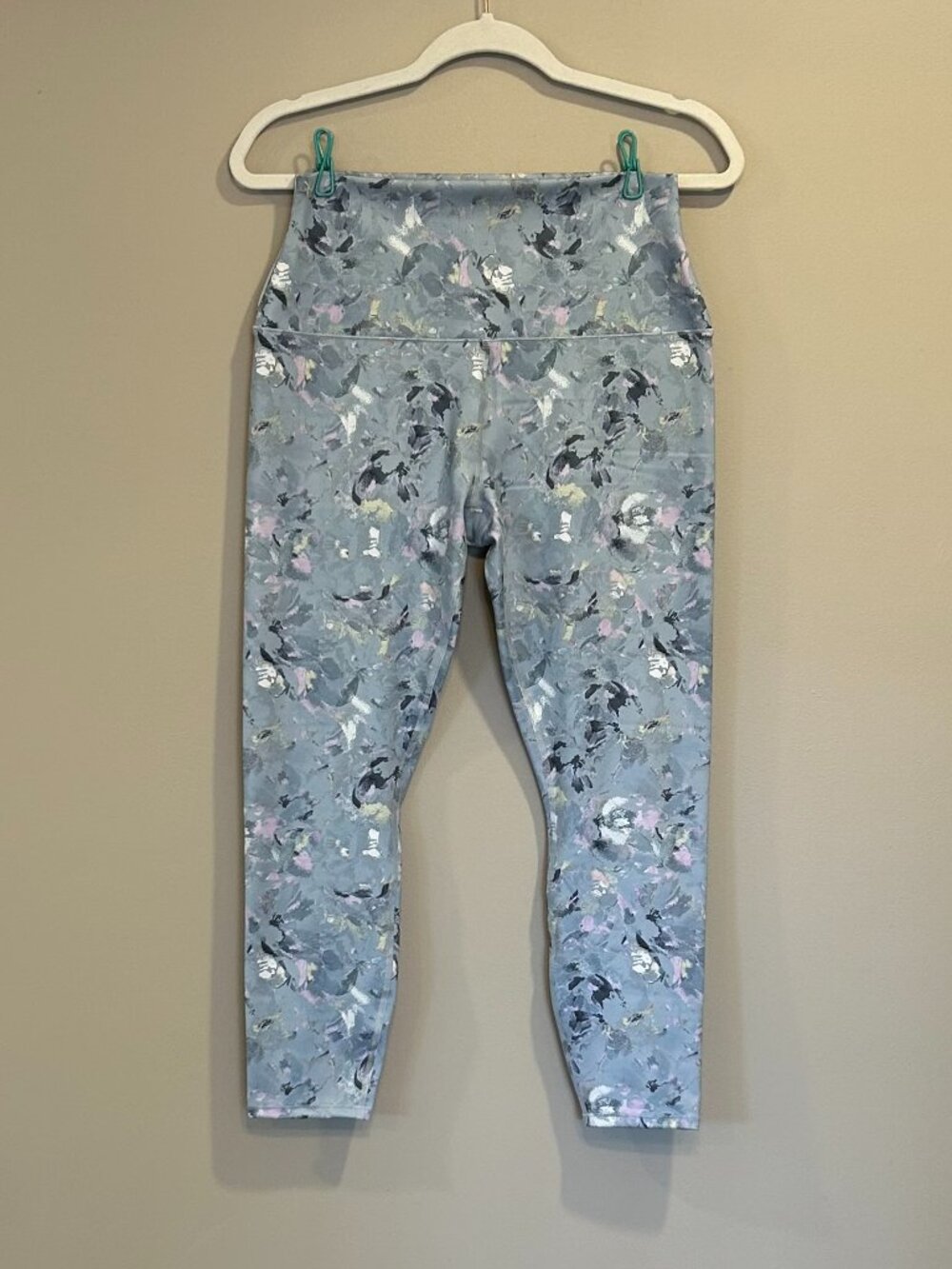 RBX Active Floral High-Waisted Yoga / Workout / Casual Everyday/ Leggings Large